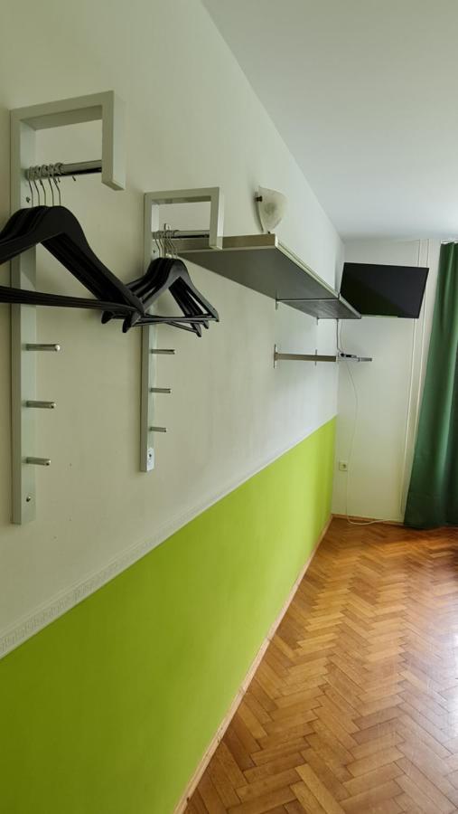 Guesthouse Osvald Zirovnica Exterior foto