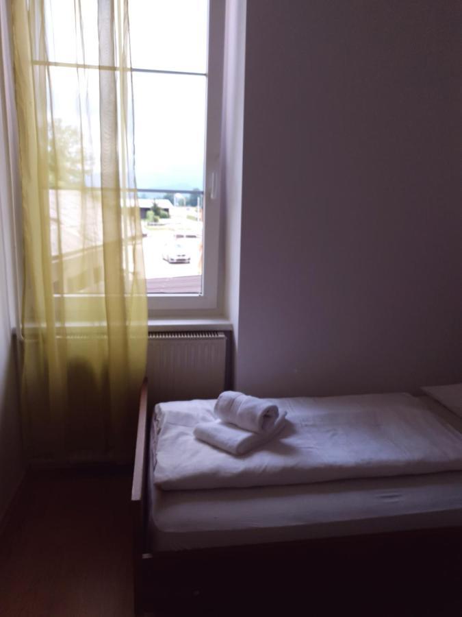 Guesthouse Osvald Zirovnica Exterior foto